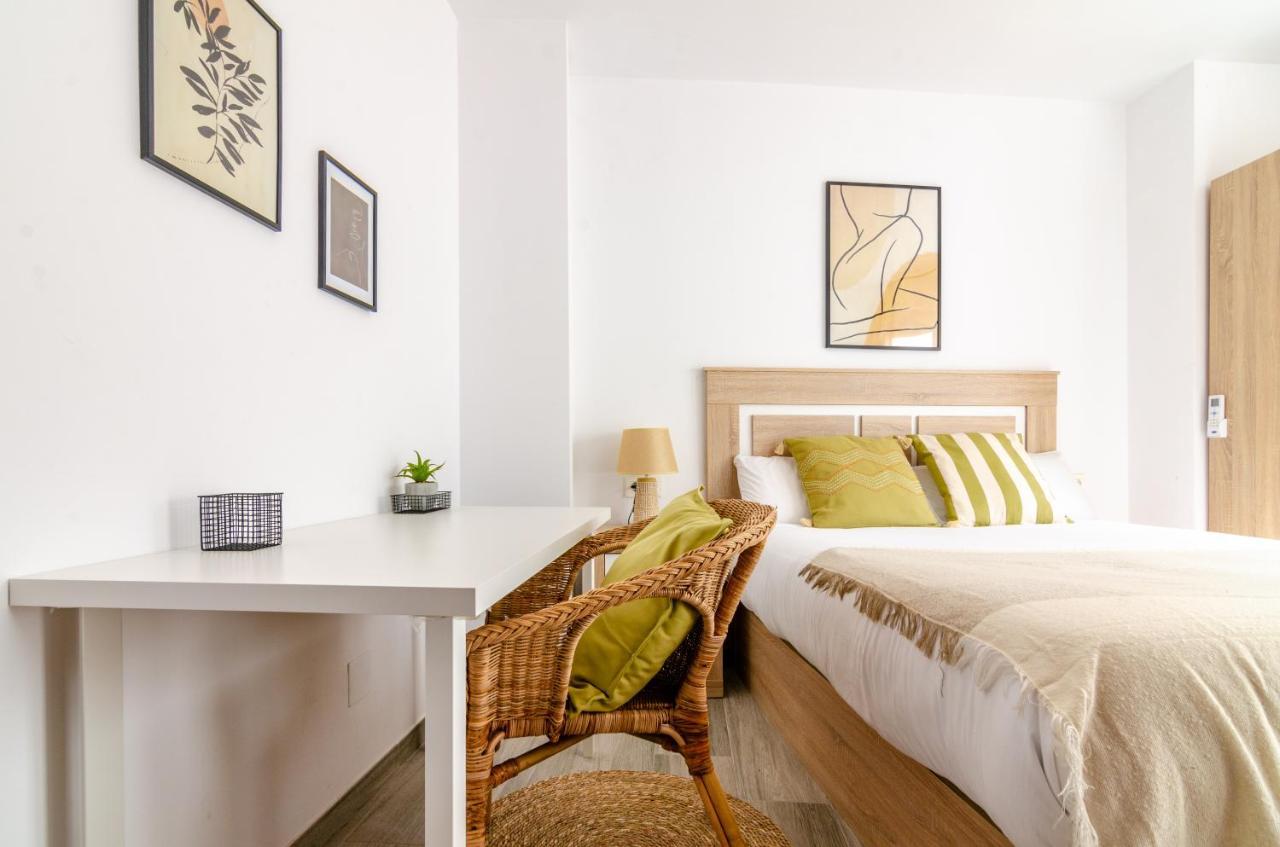 Wintowinrentals Your Home Steps From The Center Málaga Exterior foto