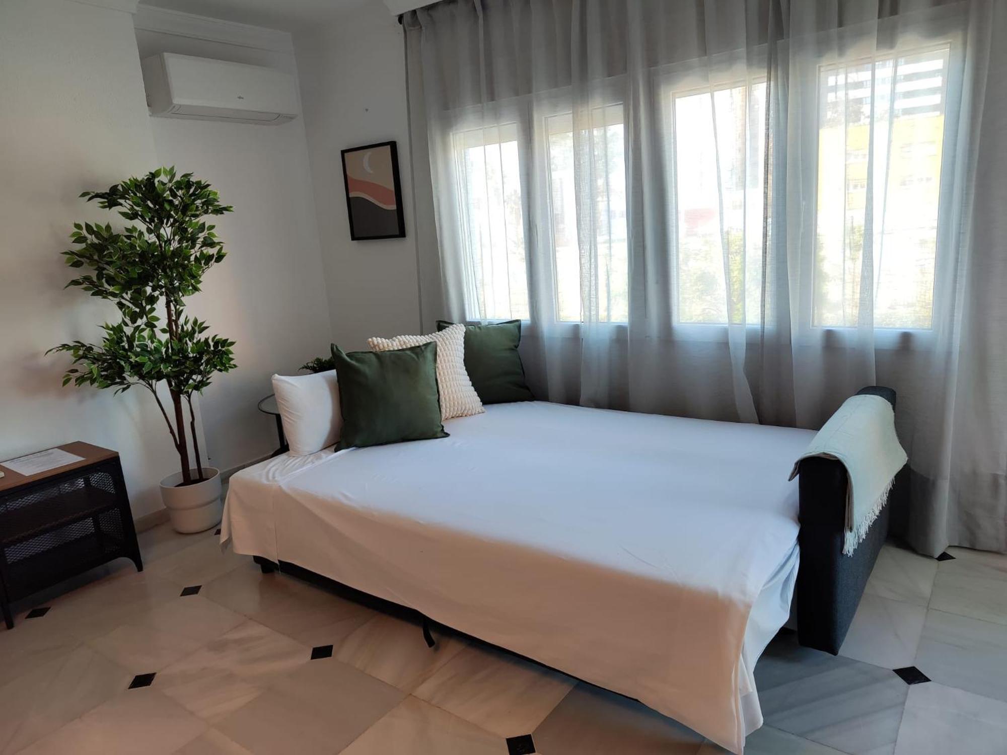 Wintowinrentals Your Home Steps From The Center Málaga Exterior foto